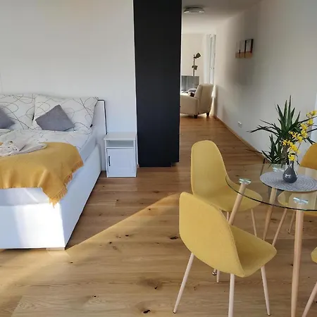 Penthouse Flat Carolina In Stadt *